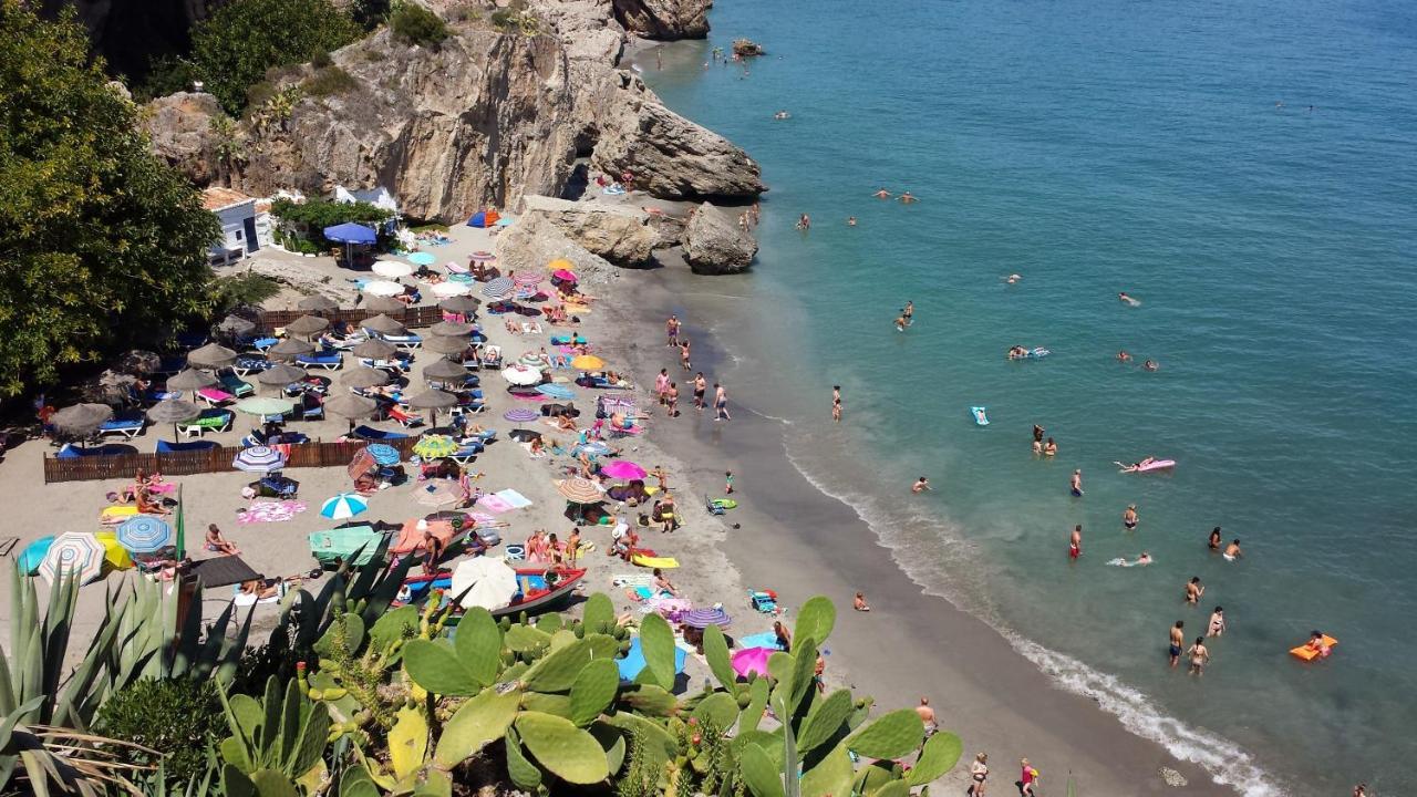 Villa Perla Blanca Sayalonga Zewnętrze zdjęcie