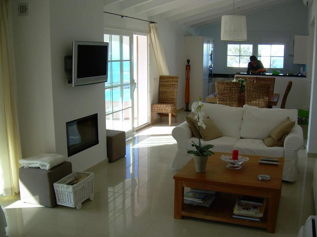 Villa Perla Blanca Sayalonga Zewnętrze zdjęcie